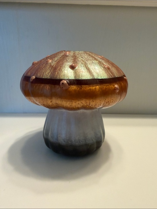 Other - Handmade Resin Mushroom with Iridescent Copper & Gray 4”x5”